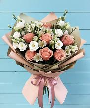 Букет цветов из:  Розы, Альстромерии и Лизиантусы в Нагорске