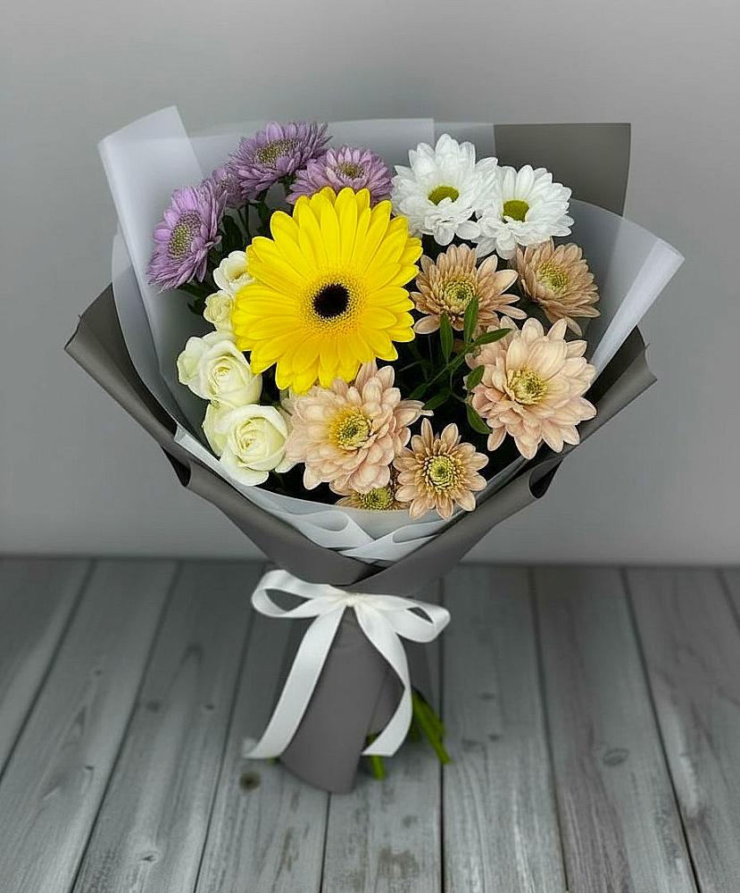Букет цветов из: Розы, Герберы и Хризантемы в Нагорске