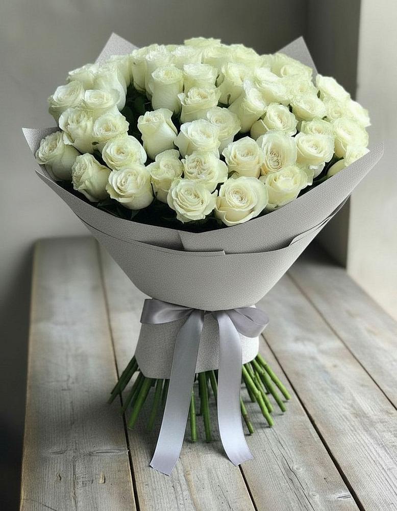 Букет 35 Белых роз в Нагорске