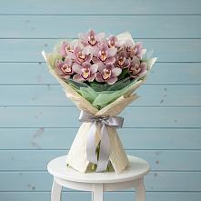 Букет цветов из:  Орхидеи и Розы в Нагорске
