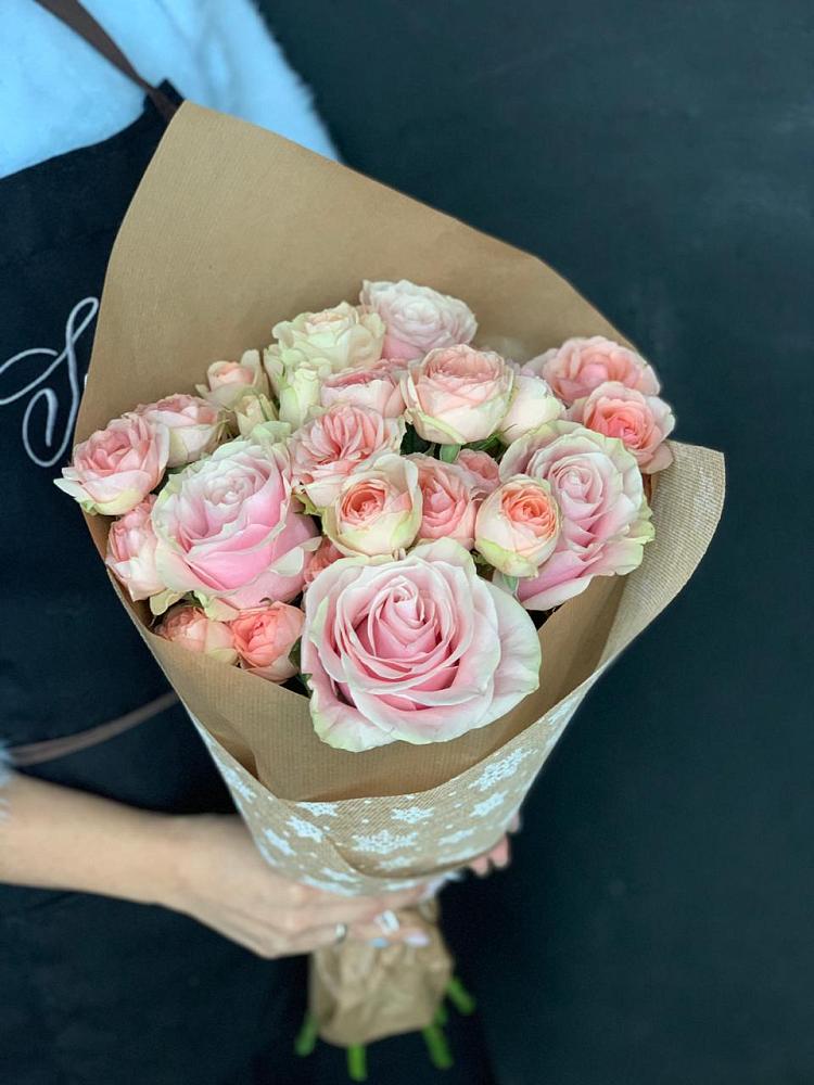 Букет цветов из: Хризантемы и Розы в Нагорске