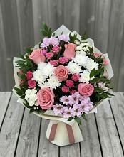 Букет цветов из:  Альстромерии, Гвоздики, Розы и Хризантемы в Нагорске