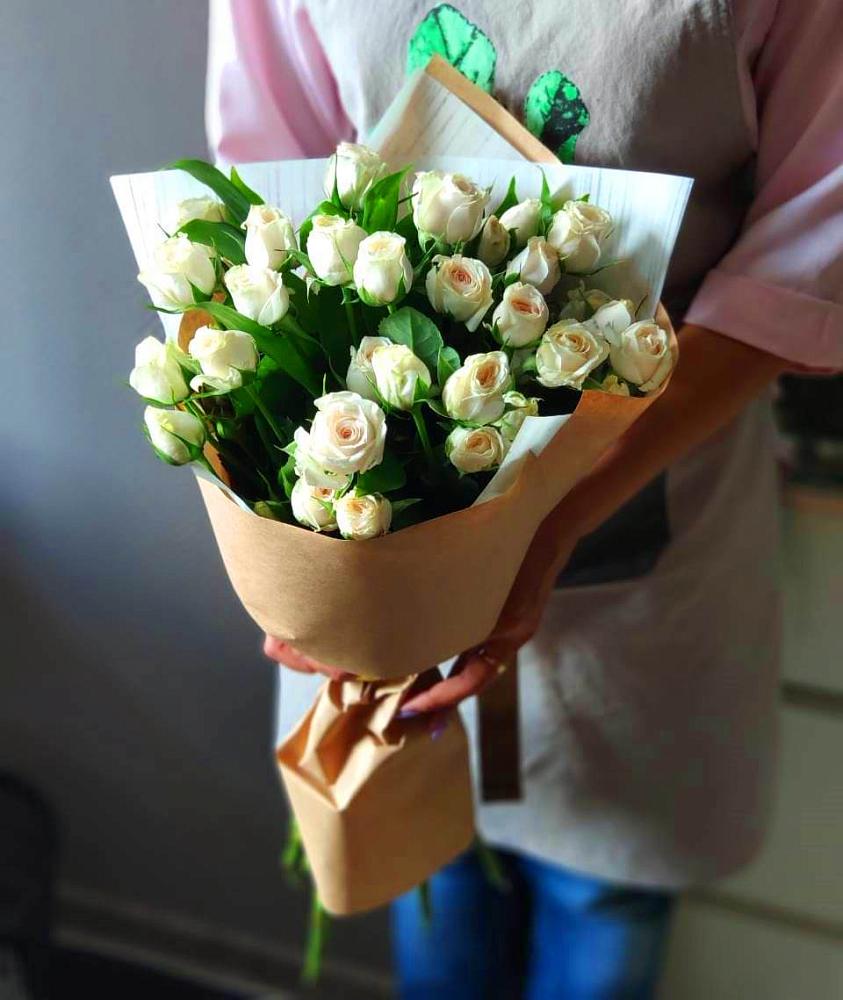Букет цветов из: Розы в Нагорске