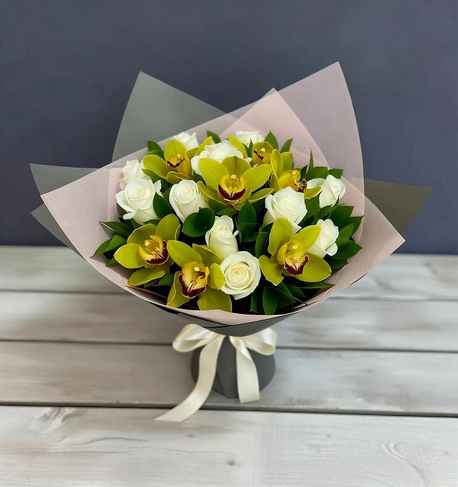 Букет цветов из: Орхидеи и Розы в Нагорске