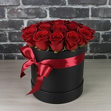 Цветочная композиция из Розы в шляпной коробке в Нагорске