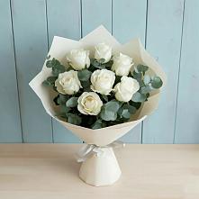 Букет Белые розы в Эвкалипте в Нагорске
