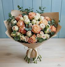 Букет цветов из:  Альстромерии и Розы в Нагорске